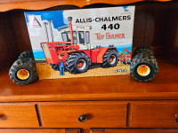 1/16 ALLIS CHALMERS 440 40TH ANNIVERSARY ertl Farm Toy Tractor