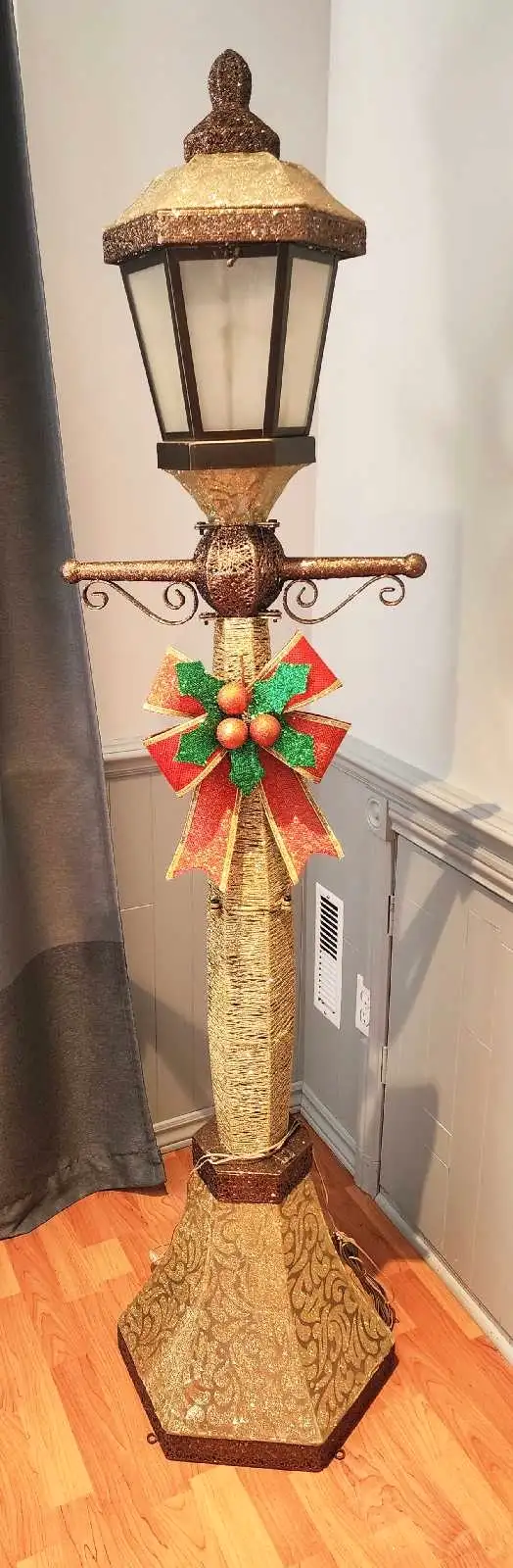 Christmas lighthouse63735875266049120