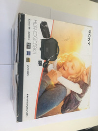 AS-IS Sony HDRCX405BKIT Full HD Camcorder with Optical SteadySho