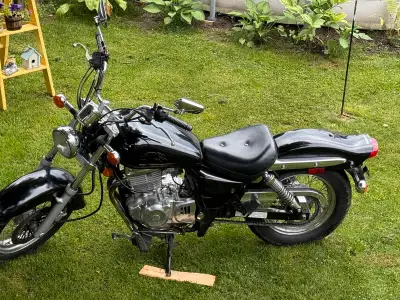 Nice GZ250, purchased spring 2025 from dealership and was safetied at that time, 884km since safety...