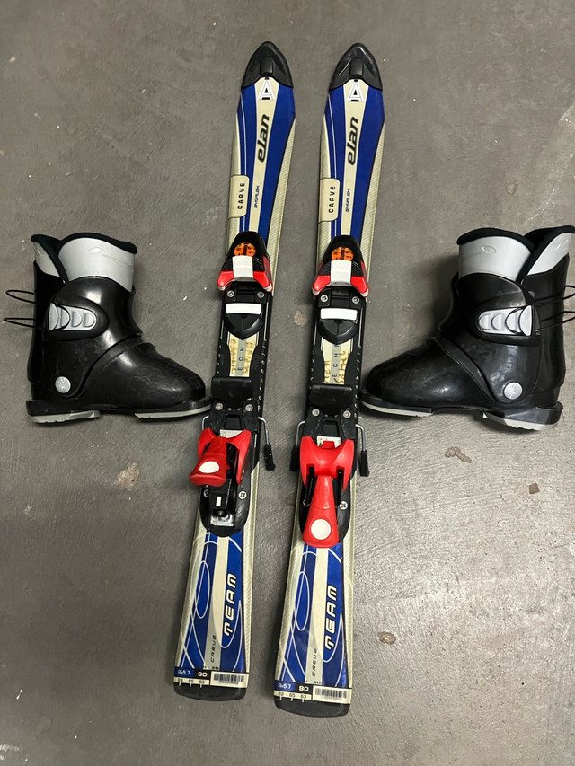 Ski elan 90 et bottes 19.5 dans Ski  à Ville de Québec