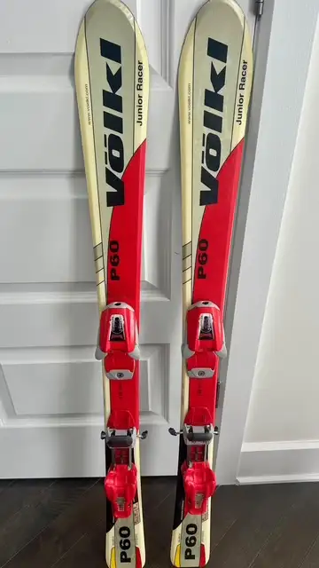 Skis 110 cm et bottes 17.5 child/enfant, View more