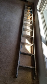 Extension Ladder - 12/24 Foot Aluminum