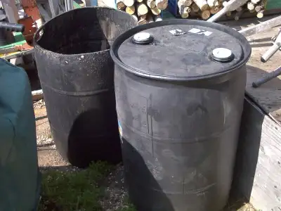 RAIN BARREL / CRAVEN HOTTUB / STORAGE UNIT, View more