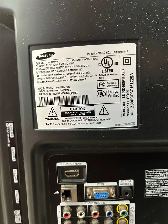  40 inch Samsung TV  in TVs in City of Toronto - Image 3