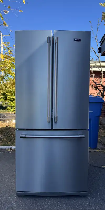 Maytag 30” fridge (water+ice) - delivery , View more