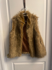 Faux fur vest size Large