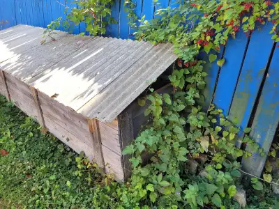 Free Wooden Container, View more