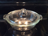  Pyrex Vintage Casserole Clear Etched Flower Glass, w/Lid o