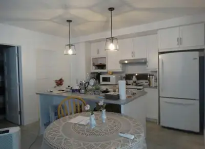 À LOUER – 3 ½ à East Angus – 850 $ / mois Rue St-Pierre, East Angus (J0B 1R0) Le numéro d’unité sera...