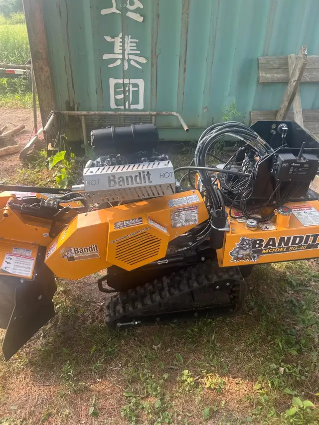 bandit sg40 with remote stump grinder | Other | City of Toronto | Free ...