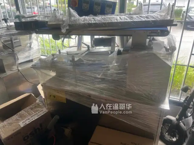 Automatic Dumpling Machine + Automatic Bao Bun Machine + Automat in Industrial Kitchen Supplies in Delta/Surrey/Langley - Image 4