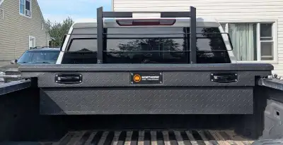 Selling a black backrack, and black low profile cross box. Both are about 6 months old and in good s...