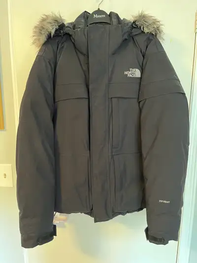 The North Face Winter Jacket • Men’s Medium Size: Men’s Medium Color: Black Details: • HyVent techno...
