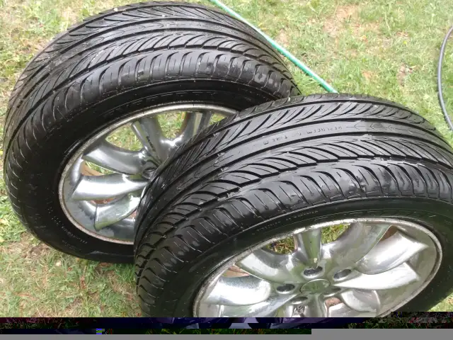 Pneu d'été General 225 55 r17 - 5x114.3 in Tires & Rims in Lévis - Image 3