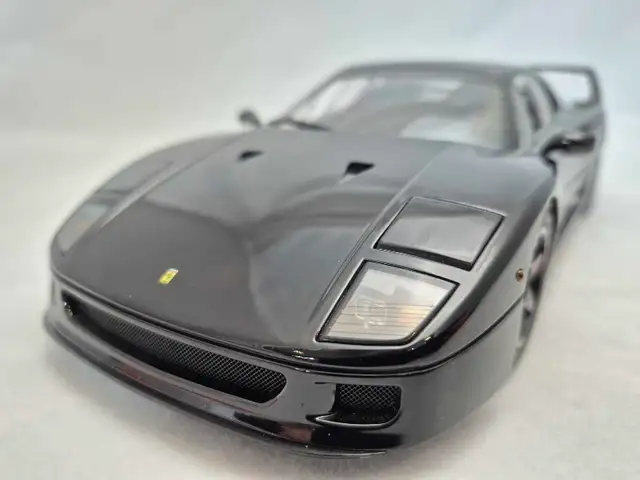 Ferrari F40 Light Weight Version Nero Black 1:18 Diecast Kyosho in Arts & Collectibles in Markham / York Region - Image 2