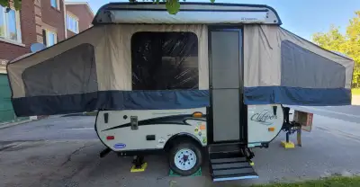 2014 coachmen clipper sport 106, in great condition, 3 way fridge, 2 burner cook top, propane furnac...