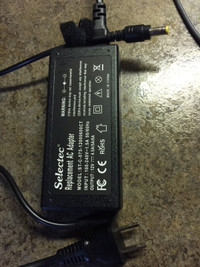 AC adapter ST-C-075-12000600CT