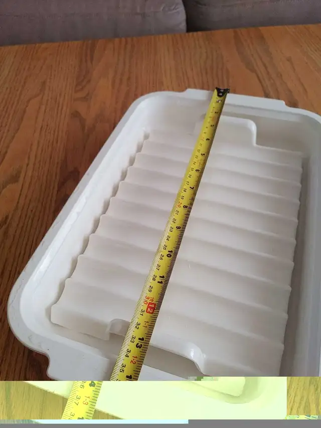 Rubbermaid Microwav Cookware 3QT Casserole cake pan baking grill in Kitchen & Dining Wares in Calgary - Image 4
