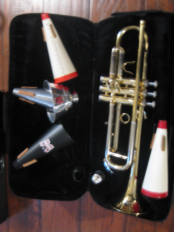 "MASTERCRAFT" TRUMPET, in Brass in Ottawa - Image 2
