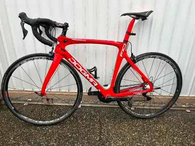 Red F10 road. Bike all ultegra parts, fulcrum race wheels, new condition, very little use