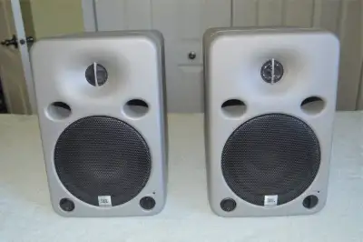Moniteurs studio JBL Professional LSR25P Made in USA! Excellent, View more