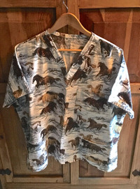 UNISEX ONE OF A KIND SCRUB TOP - HANDMADE - 2X -  HORSES