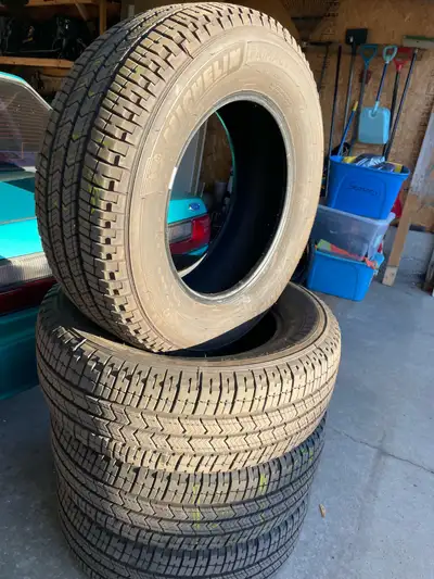 Tire only have 4370 kms on them, OE tires off my 2026 F150 all tires have 2026 production dates. The...