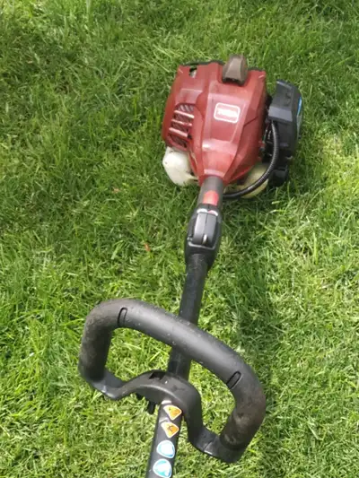 TORO STRAIGHT SHAFT GAS TRIMMER, View more