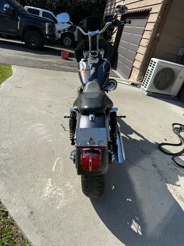 2007 Harley Davidson Street Bob in Street, Cruisers & Choppers in Revelstoke - Image 6