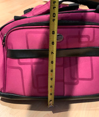 American tourister carry on