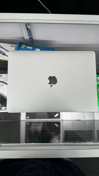 MacBook Pro (13’’, M1, 2020)