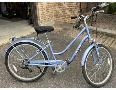 Raleigh Commuter bike, View more
