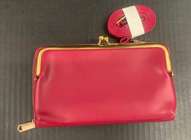 Cleo Purse - Brand New  in Women's - Bags & Wallets in Barrie - Image 2