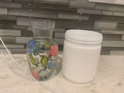 Cute little vases, View more