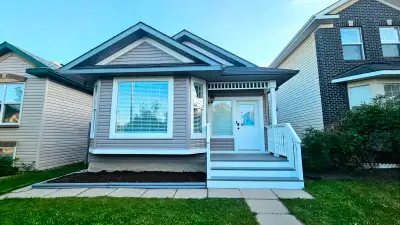 Renovated 3 Bed Main Floor – Country Hills NW