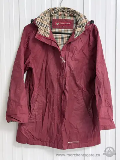 Point Zero Nicole Benisti women’s jacket in size Large. Mid length jacket with full front zip closur...