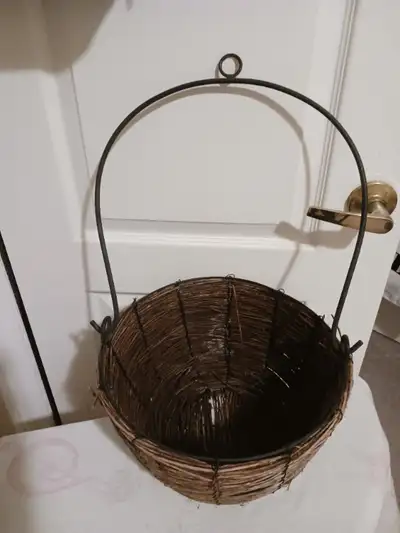 Hanging Wicker Basket. Beautiful for adding holiday greenery, lights and ribbon.