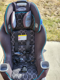 Car seat graco extend to fit
