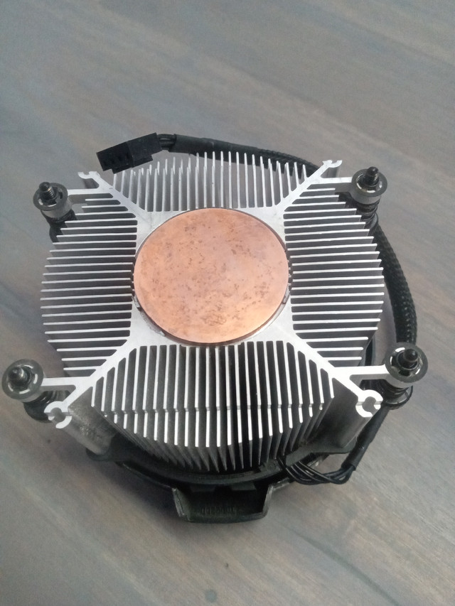 Stock AM4 cpu Cooler in System Components in St. Catharines - Image 2