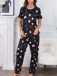 Allover Heart Print Pajama Set, Casual Short Sleeve Round Neck