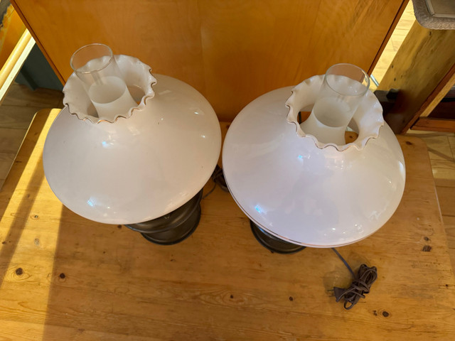 Electrified antique table lamps (2) dans Éclairage intérieur et plafonniers  à Ville de Montréal - Image 2