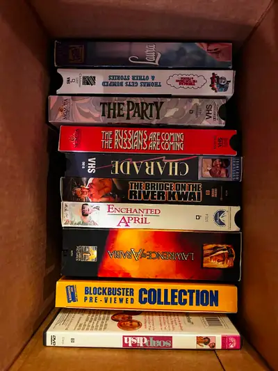 Selling the box for 15cad