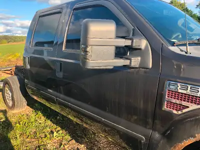 Good 4 door crew cab for 08 - 10 F-250 F-350 Cab and doors are sold box is sold chassis is sold most...