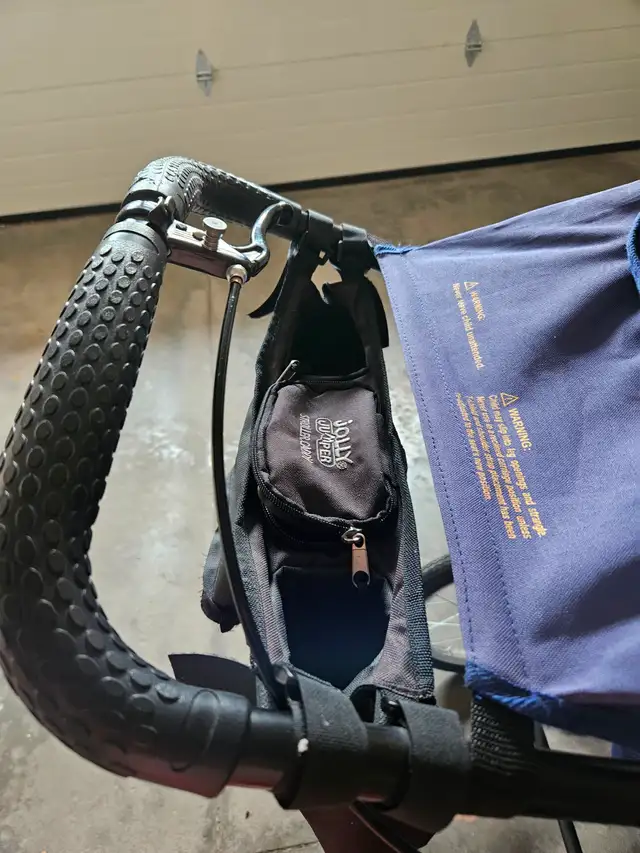 Baby Trend Expedition Stroller in Strollers, Carriers & Car Seats in Kitchener / Waterloo - Image 4
