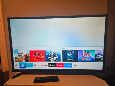 Samsung 32” Smart TV (Model: UN32N5300AF) – Excellent Condition, Voir plus