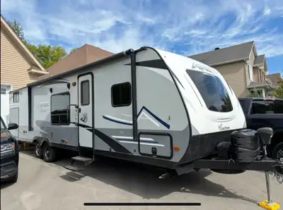 2020 Coachmen Apex Coachmen Apex Roulotte Ultra Lite 300BHS Murs en fibre AZDEL Seulement 6000lbs Fa...