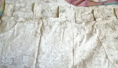 2 PCS WINDOW CURTAIN 60% COTTON, 40% POLYESTER, CLEAN AND GREAT CONDITION, TWO PIECES FOR ONE BIG WI...