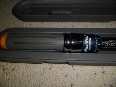 Mastercraft Maximum Torque Wrench 1/2" drive 20-250 ft-lbs, View more