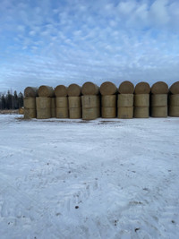Large round straw bales